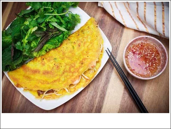 Thưởng thức bánh xèo Nam Bộ ăn một lần nhớ mãi không quên