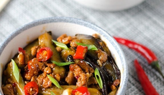 Cách làm cà tím cay Tứ Xuyên kích thích vị giác cho bữa ăn ngon