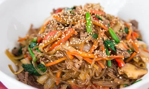 Muốn miến xào thập cẩm hấp dẫn, nhất định phải đủ các nguyên liệu này