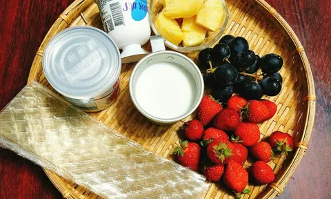 Cách làm sữa chua dẻo mát mịn cho bé trong mùa hè oi bức
