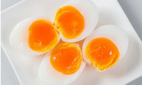 Mẹo luộc trứng lòng đào cực chuẩn, giữ 100% dinh dưỡng