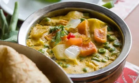 Làm bữa sáng vừa nhanh vừa lành mạnh cho người bận rộn