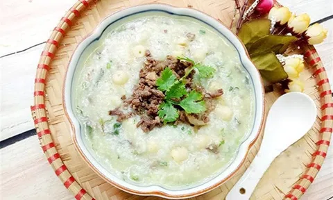 Cách nấu cháo gà hạt sen thơm ngon, giữ nguyên dinh dưỡng