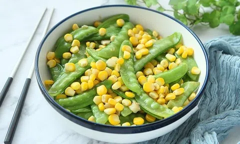 Mâm cơm 4 món đủ dinh dưỡng cho người mới ốm dậy