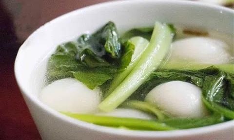 Cách làm bánh trôi mặn lạ miệng cho bữa sáng