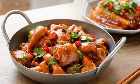 Cách làm giò heo chua cay đổi vị bữa cơm gia đình