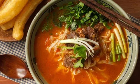 Bí quyết làm phở bò sốt vang ngon đậm đà