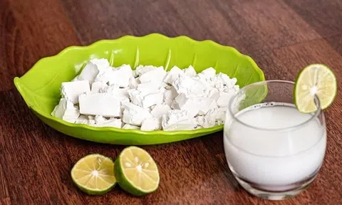 Uống bột sắn dây vào thời điểm nào, sống hay chín tốt hơn?