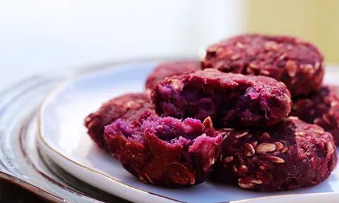 2 cách làm bánh khoai ngon cho bữa sáng "quên sầu"