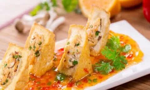 Đậu hũ nhồi nấm sốt cam, món chay đẹp mắt và dễ làm