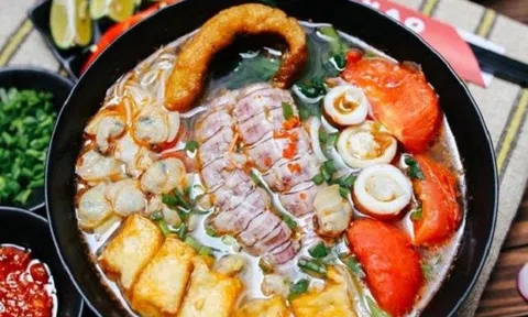 Cách nấu bún hải sản chua cay ngon hơn ngoài hàng