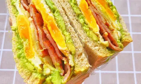 Cách làm món sandwich bơ chỉ nhìn đã muốn ăn ngay