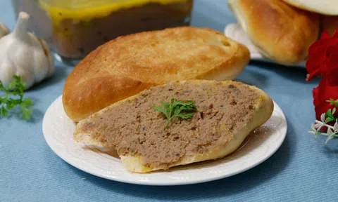 Thơm ngon khó cưỡng với pate gan gà, ăn là mê