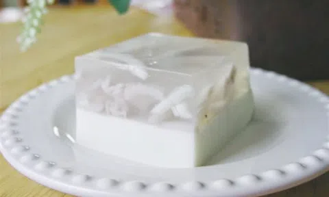 Cách làm rau câu dừa thơm mát ngày hè