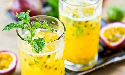 Những lợi ích sức khỏe từ việc duy trì uống chanh leo hàng ngày