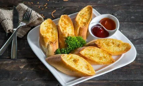 Cách làm bánh mì nướng mật ong kích thích vị giác không cần lò nướng