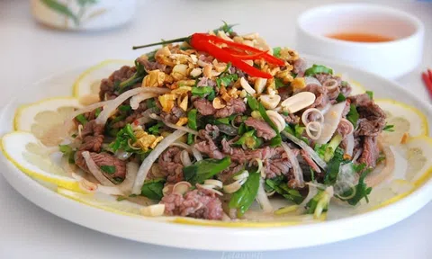 Công thức làm món bò tái chanh chua ngọt chuẩn nhất