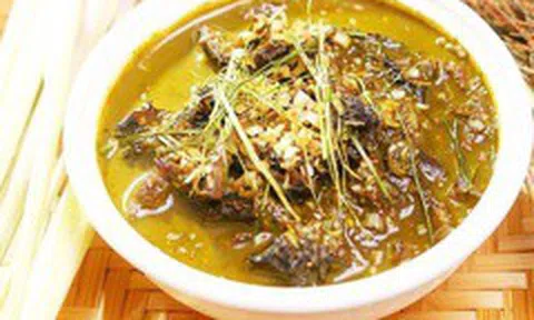 Nậm pịa và loạt đặc sản kén người ăn của ẩm thực Việt