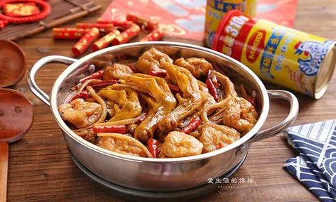 Nghiện đồ ăn vặt, nhất định phải biết cách làm chân vịt tẩm gia vị kiểu Trung