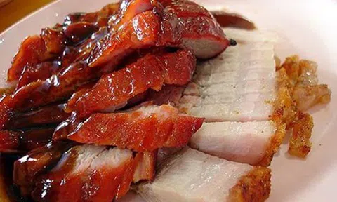 Thịt heo chiên giòn bì ngon khó cưỡng trong bữa cơm cuối tuần