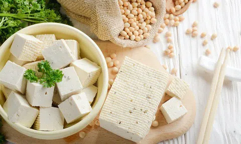 Điều gì xảy ra với cơ thể khi ăn đậu phụ?