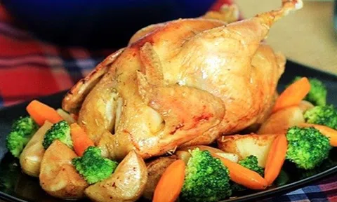 Công thức chế biến gà nướng rau củ ngon lạ miệng