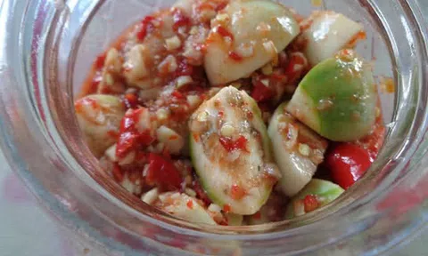 Cách làm cà pháo mắm tôm, ăn kèm cơm siêu ngon