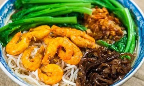 Đổi vị với món bún tôm Hải Phòng ngon nổi tiếng, ăn là mê