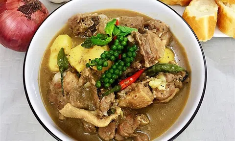 Vịt nấu tiêu xanh thơm cay đổi vị cho ngày cuối tuần