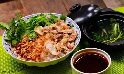 Cách làm phở gà trộn đậm đà dư vị Hà Thành