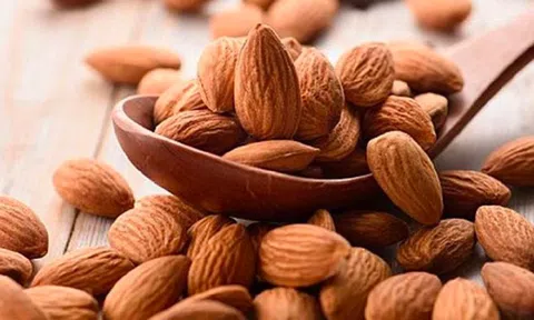 5 lý do phụ nữ nên kết hợp hạnh nhân vào chế độ ăn hằng ngày