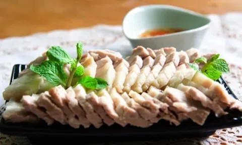 Cách luộc thịt heo ngon ngọt, đơn giản
