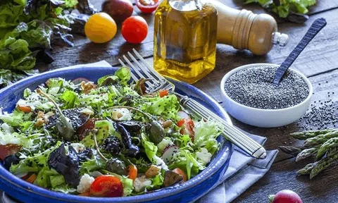 2 cách làm salad đơn giản, hấp dẫn giúp giải nhiệt ngày hè