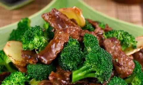 Thịt bò bít tết xào súp lơ ngon đặc biệt, khó quên với cách làm đơn giản