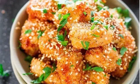 Cách làm ức gà nướng tỏi mật ong giòn ngon tròn vị cho ngày cuối tuần