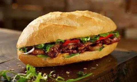 Cách làm bánh mỳ kẹp thịt thơm phức, ngon tuyệt