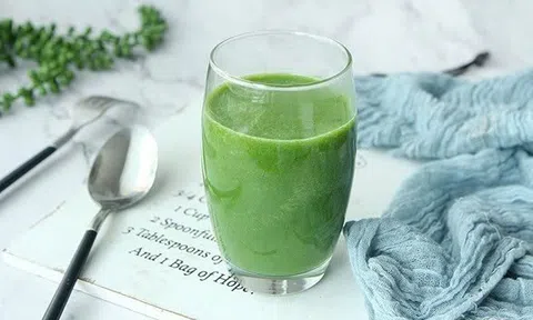 Công thức làm sinh tố rau quả tổng hợp giúp thải độc cho cơ thể