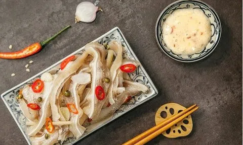 Cách làm món tai heo ngâm mắm và dưa muối thập cẩm chống ngán ngày Tết