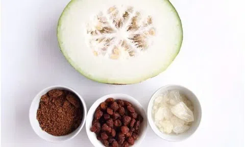 Đồ uống từ bí đao giúp "dẹp loạn" những nốt mụn cực hiệu quả