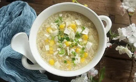 Bữa sáng giàu dinh dưỡng với súp đậu phụ nhanh gọn, đơn giản