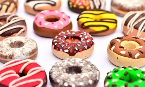 Cách làm bánh donut xốp mềm cực đơn giản
