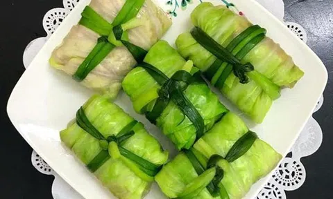 Cuối tuần làm ngay món gà cuốn bắp cải thanh ngọt mà không bị ngán