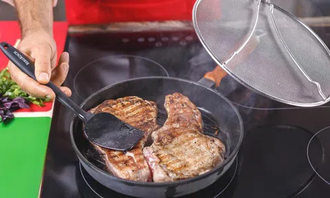 Mẹo rán các món chiên không bị dầu ăn bắn ra ngoài