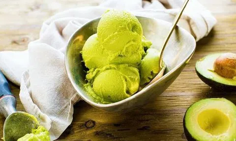 Làm ngay món kem bơ ngậy thơm cho ngày hè nóng nực