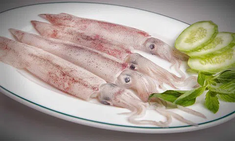 Mẹo khử sạch mùi tanh của hải sản chỉ mất vài phút