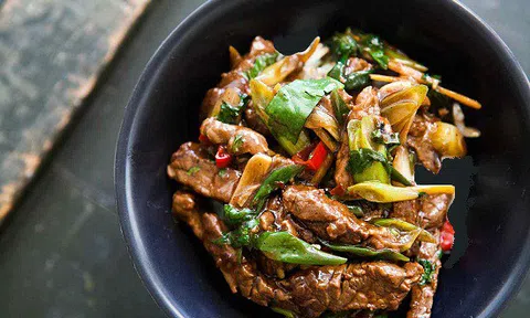 Cách làm thịt bò áp chảo đơn giản mềm ngon hấp dẫn