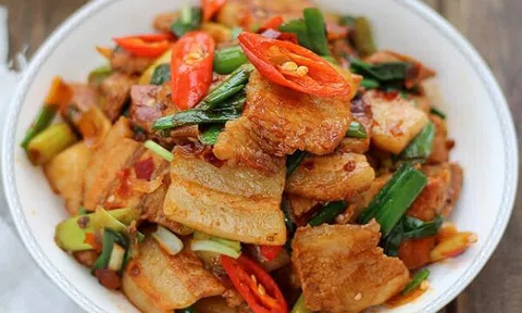 Chỉ 15 phút, xong ngay món thịt heo rang cháy cạnh cho người bận rộn