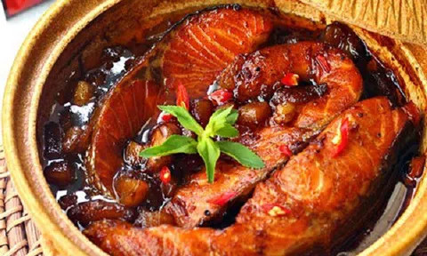 Cách làm món cá hồi kho tộ lạ miệng, giàu dinh dưỡng đưa cơm