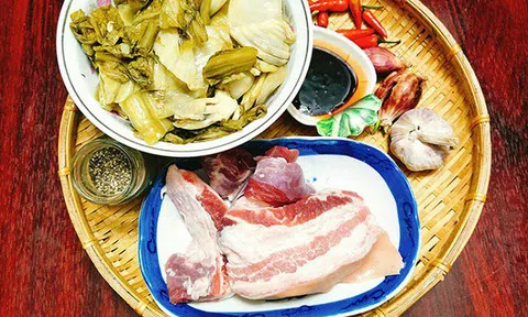 Cách làm món thịt ba chỉ kho dưa chua đậm đà cả nhà vét sạch nồi cơm