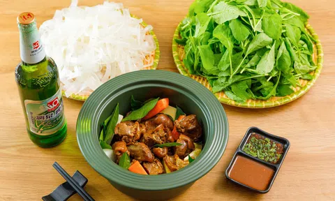 Lẩu dê khô: Món ăn độc đáo của nhà hàng Lẩu dê khô Thu Béo